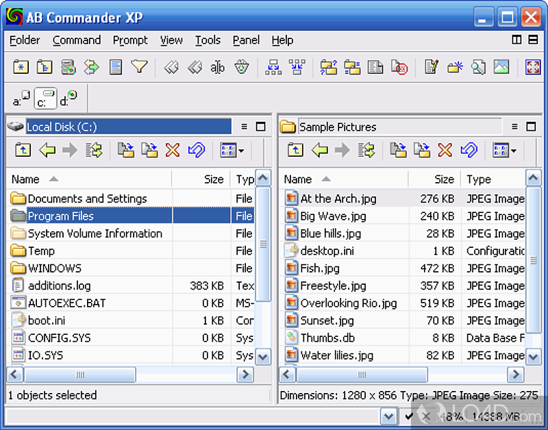 Practical utility that lets you organize files and folders located on computer in a manner using tools - Screenshot of AB Commander