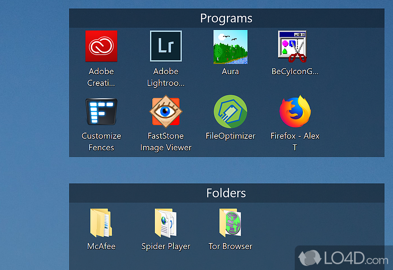 Efficiently organize the icons on desktop using containers that can be easily resized - Screenshot of Fences