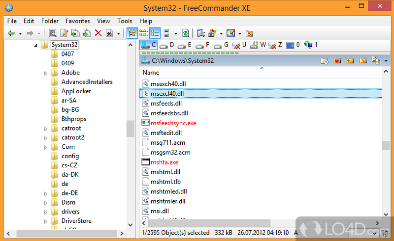 Alternative to the shareware file managers on the market providing a large variety of tools to navigate - Screenshot of FreeCommander
