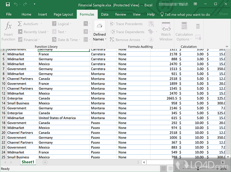 Collaborate on documents with other users in real-time - Screenshot of Microsoft Office 2016