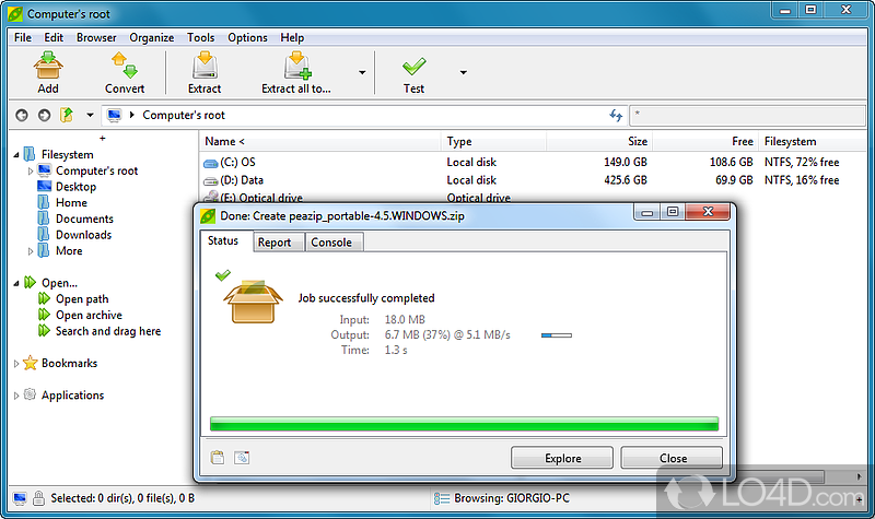 Compress and extract archives with formats such as 7Z, Zip, TAR and ZIP - Screenshot of PeaZip Portable