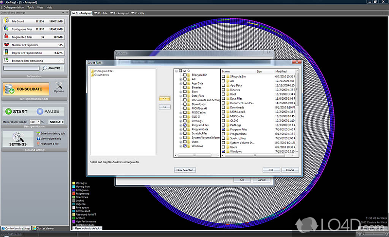 Rich, organized disk information displayed - Screenshot of UltimateDefrag