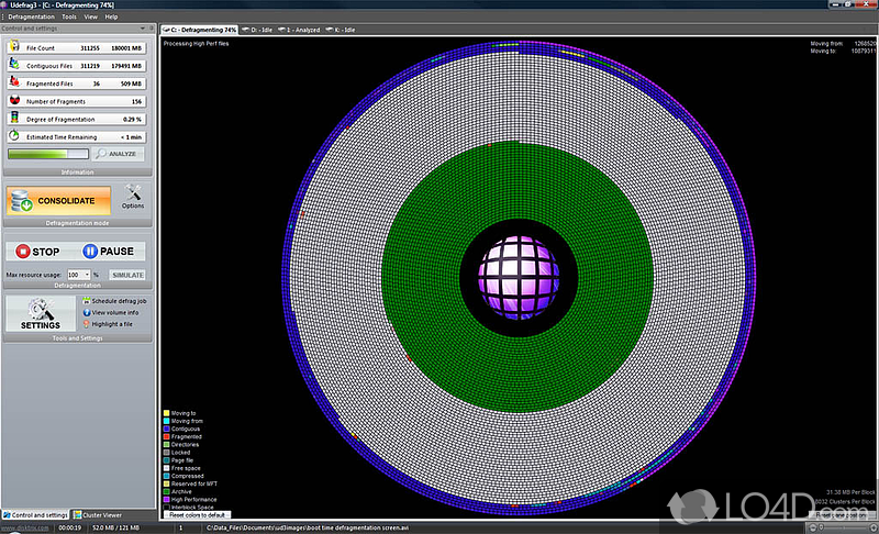 Analyzes and deframents hard disk to optimize the file placement on drive and boost the performance of system - Screenshot of UltimateDefrag