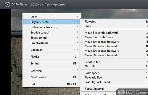 Intuitive controls and playlist management - Screenshot of CORNPlayer