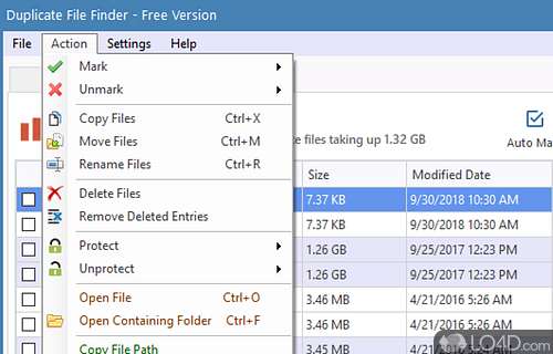 Check details and decide what happens next - Screenshot of Duplicate Finder