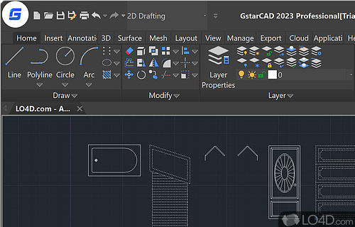 Complex interface that offers a cluttered layout, filled with numerous tools for handling 3D data - Screenshot of GstarCAD