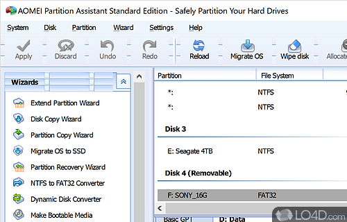 Powerful app to create, resize, merge, backup and recover hard disk partitions in order to improve the computer behavior - Screenshot of AOMEI Partition Assistant Standard