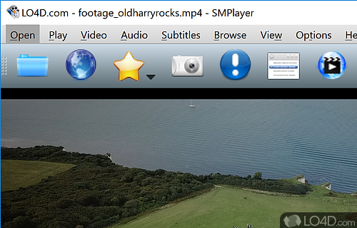 Enjoy watching videos and music in nearly all available formats - Screenshot of SMPlayer