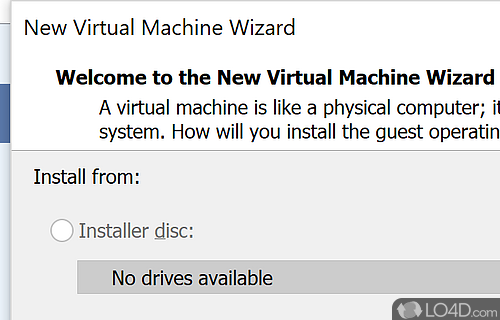 Splitting a virtual disk and customizing its hardware - Screenshot of VMware Workstation Player